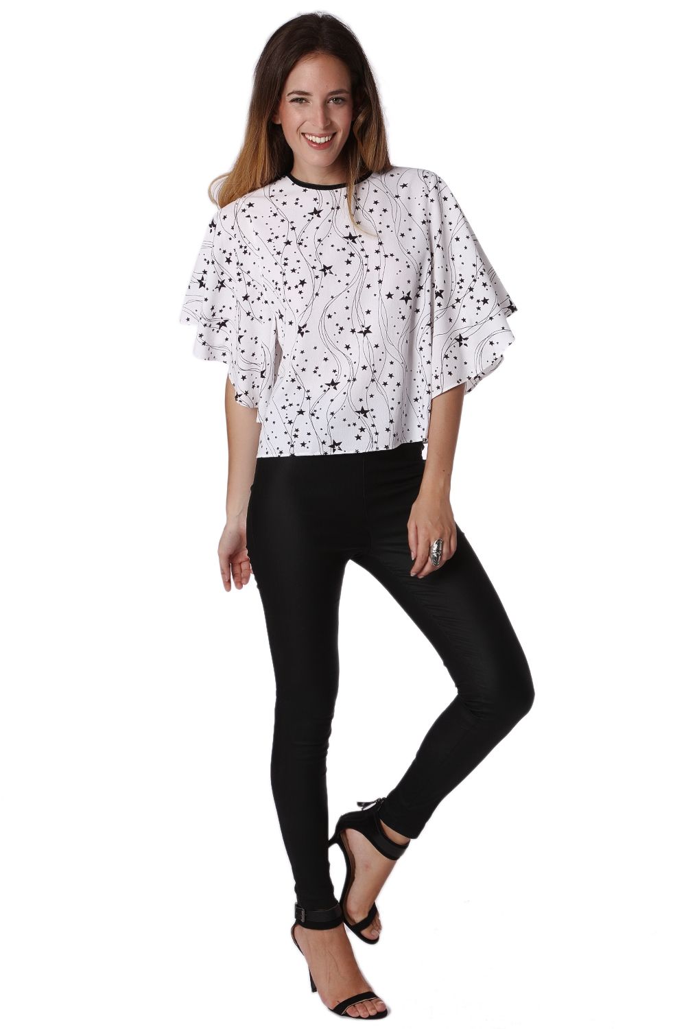 Top holgado con manga de ángel y estampado de estrellas negras Q2