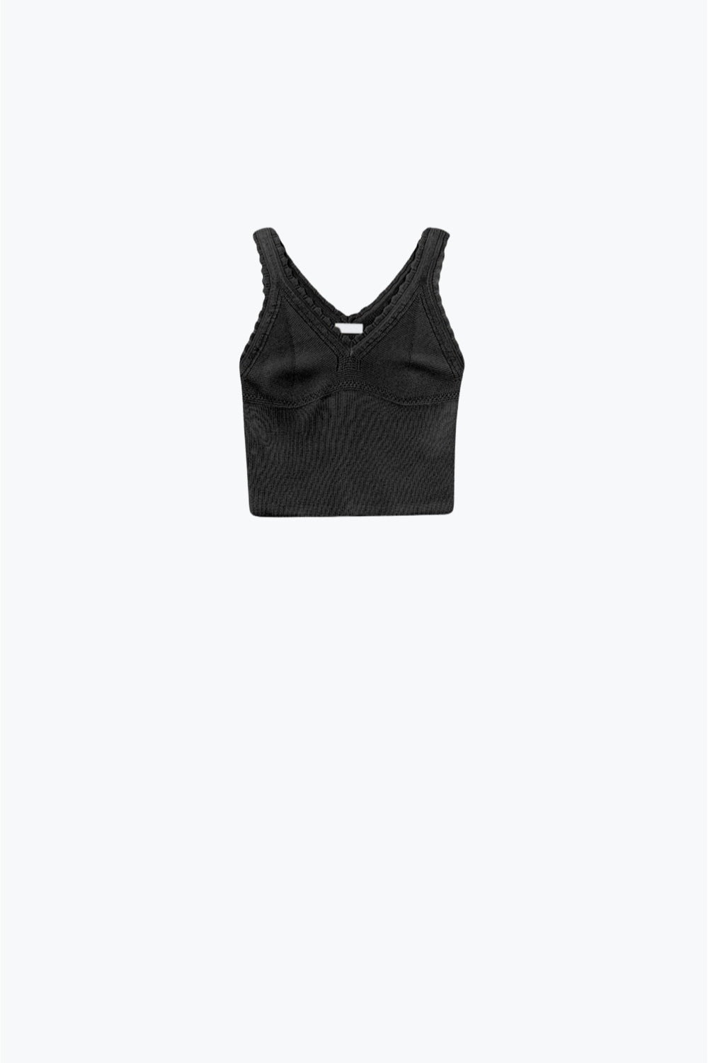 Q2 Top negro de punto con cuello en V y bordes festoneados