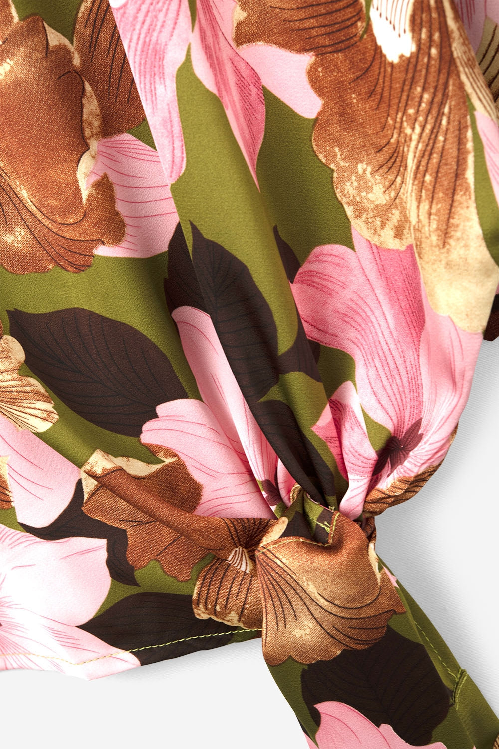 Top nudo floral con fondo verde en tejido satinado Q2