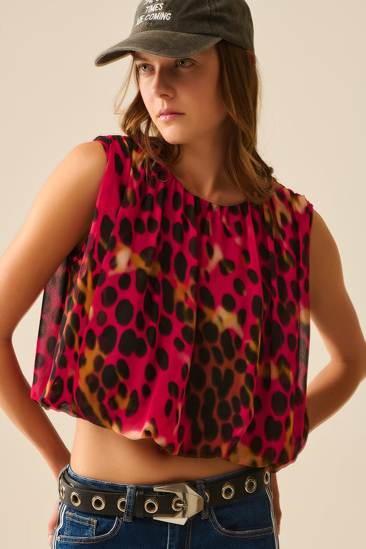 Q2 Top plisado con estampado animal en rojo y negro