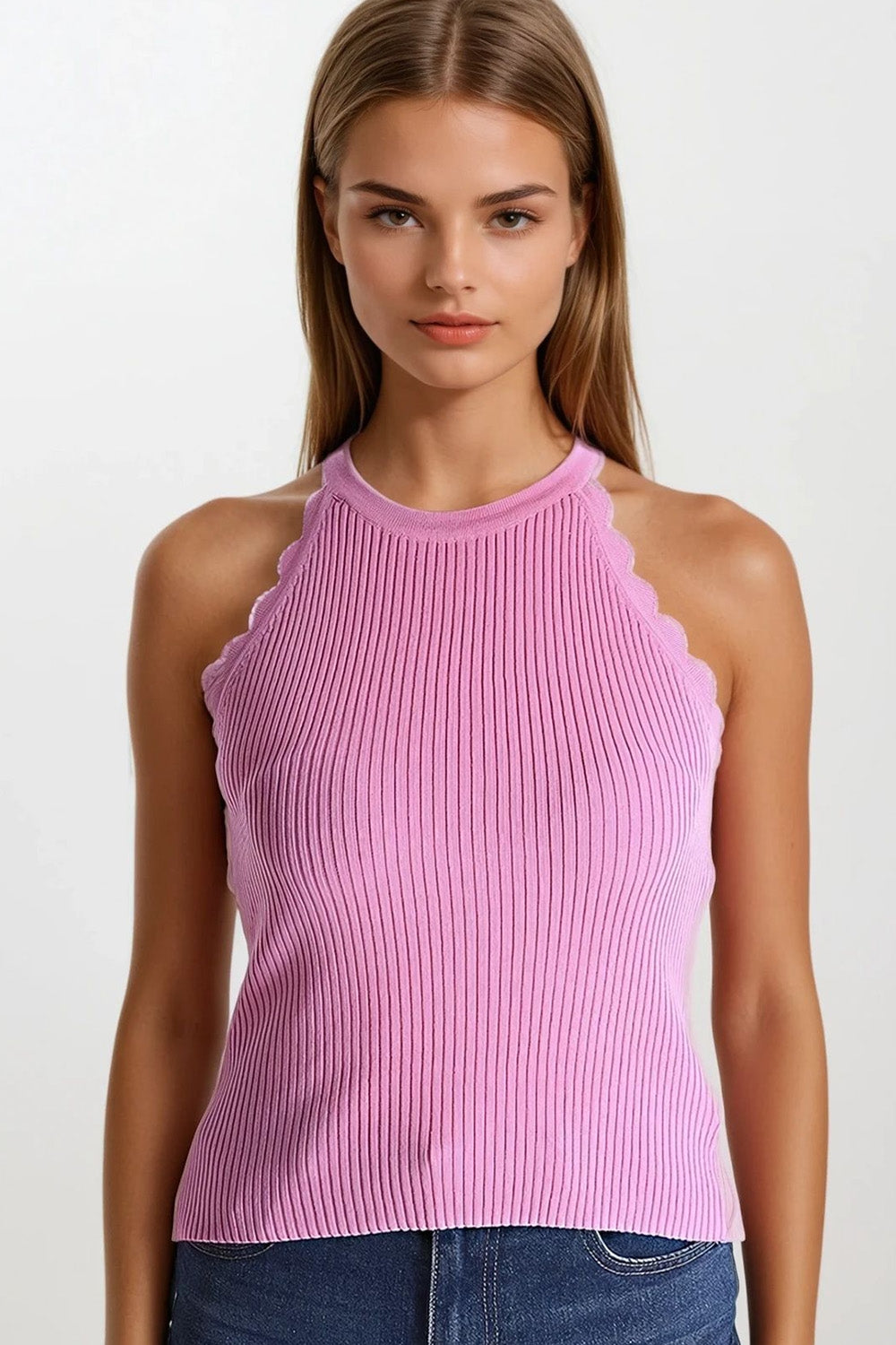 Top rosa sin mangas con detalles de ondas Q2