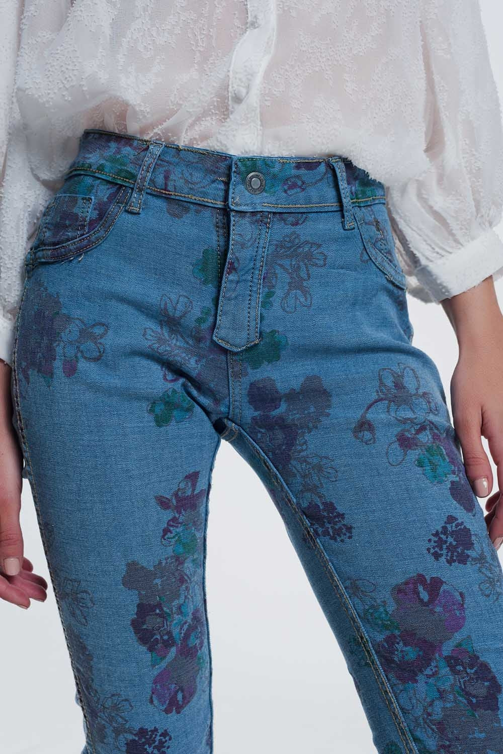 Vaquero reversible con estampado de flores Q2