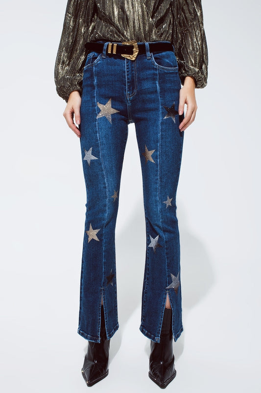 Q2 Vaqueros acampanados con detalle de estrellas brillantes en azul