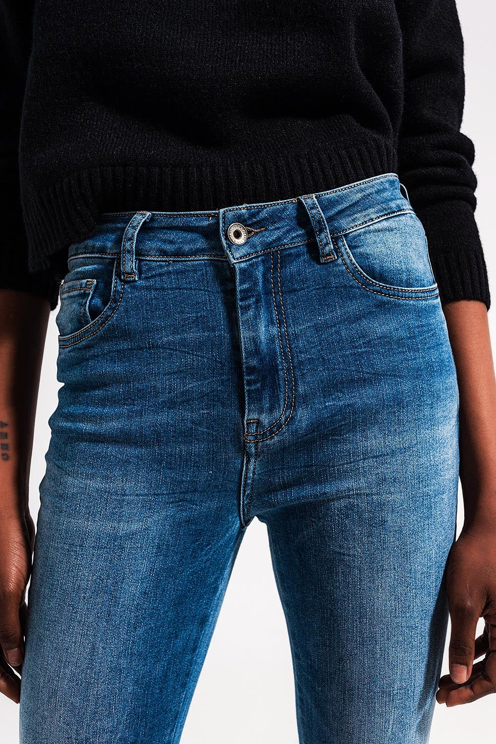 Vaqueros azul medio skinny mezcla de algodón elastico Q2