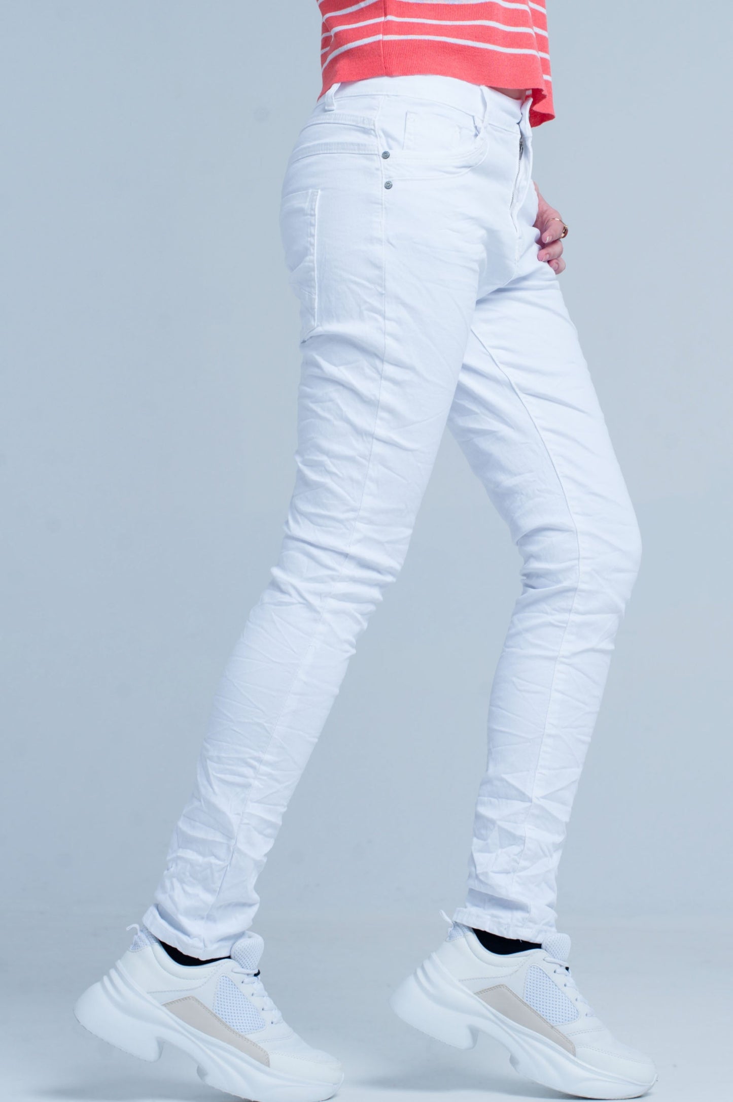 Vaqueros blancos Boyfriend de corte sllim Q2