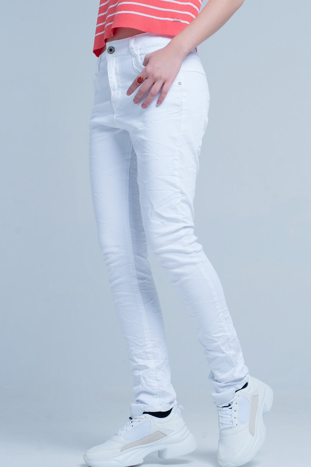 Vaqueros blancos Boyfriend de corte sllim Q2