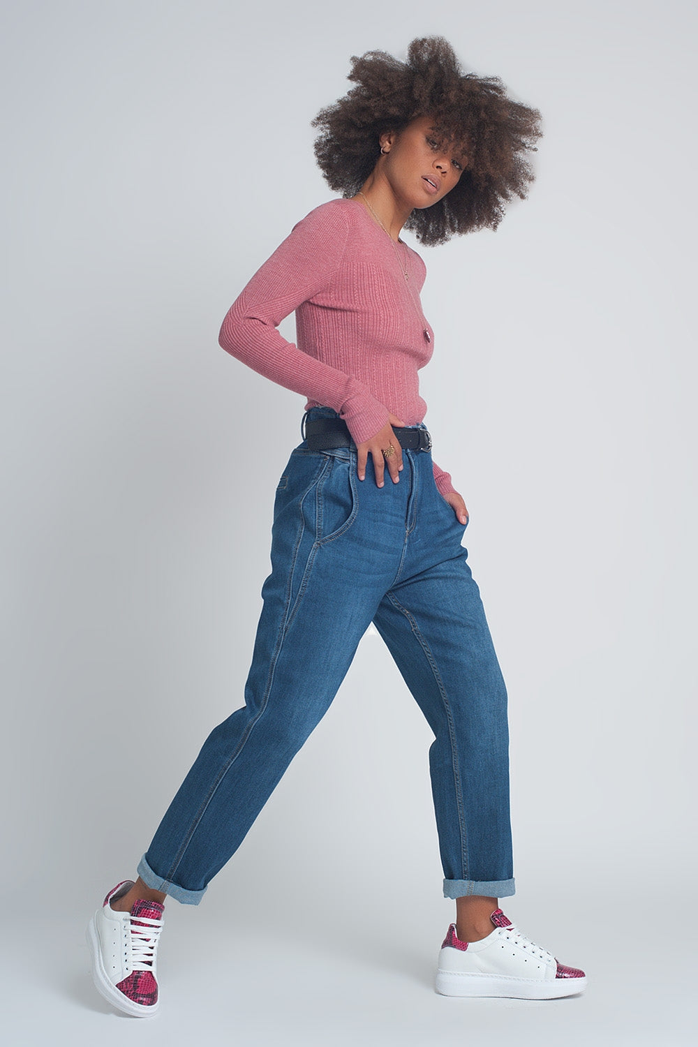 Vaqueros Boyfriend abombados de talle alto en azul Q2