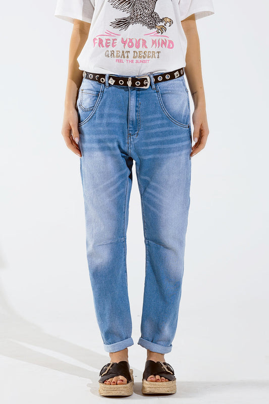 Q2 Vaqueros boyfriend básicos con detalle de costuras