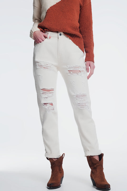 Q2 Vaqueros Boyfriend rasgados en beige