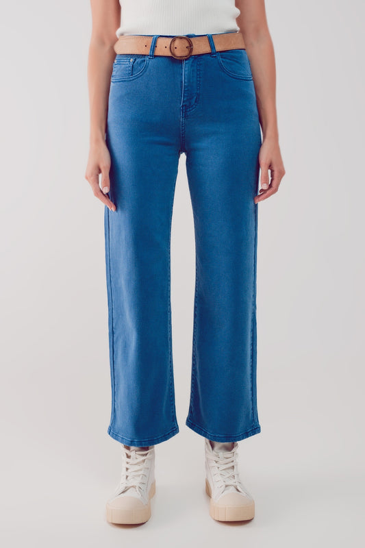 Q2 Vaqueros capri color azul de pernera ancha