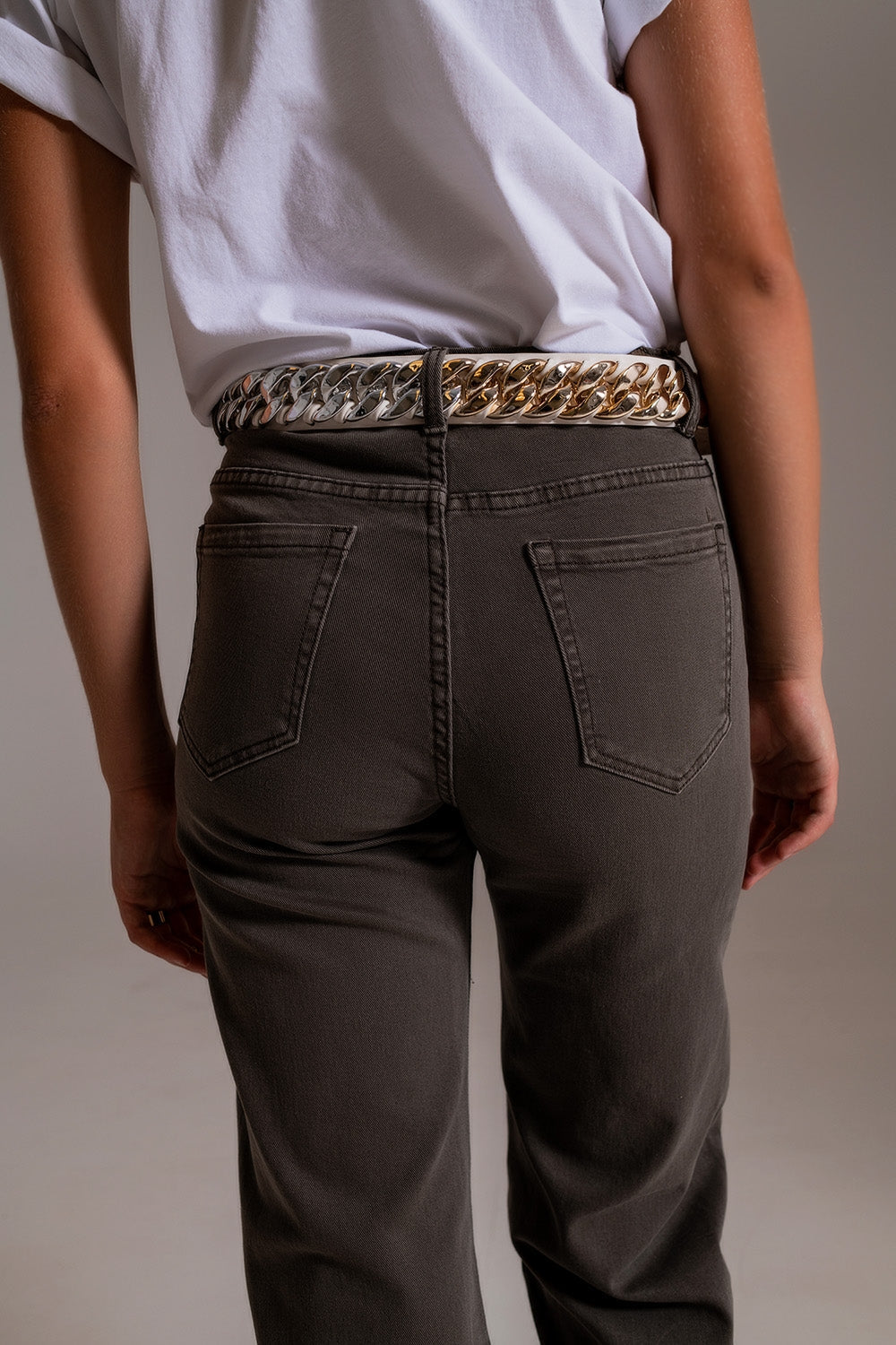 Vaqueros capri color gris de pernera ancha Q2