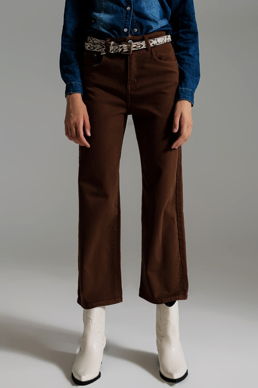 Q2 Vaqueros capri color marron de pernera ancha