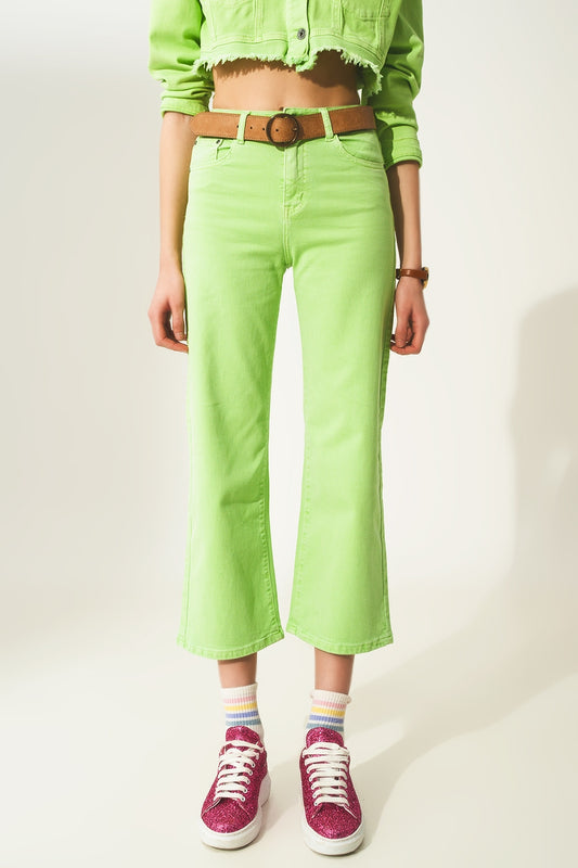Q2 Vaqueros capri color verde acido de pernera ancha