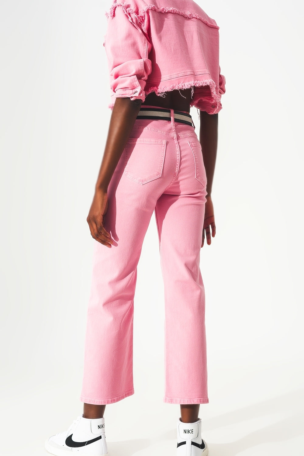 Vaqueros cropped wide leg en rosa Q2