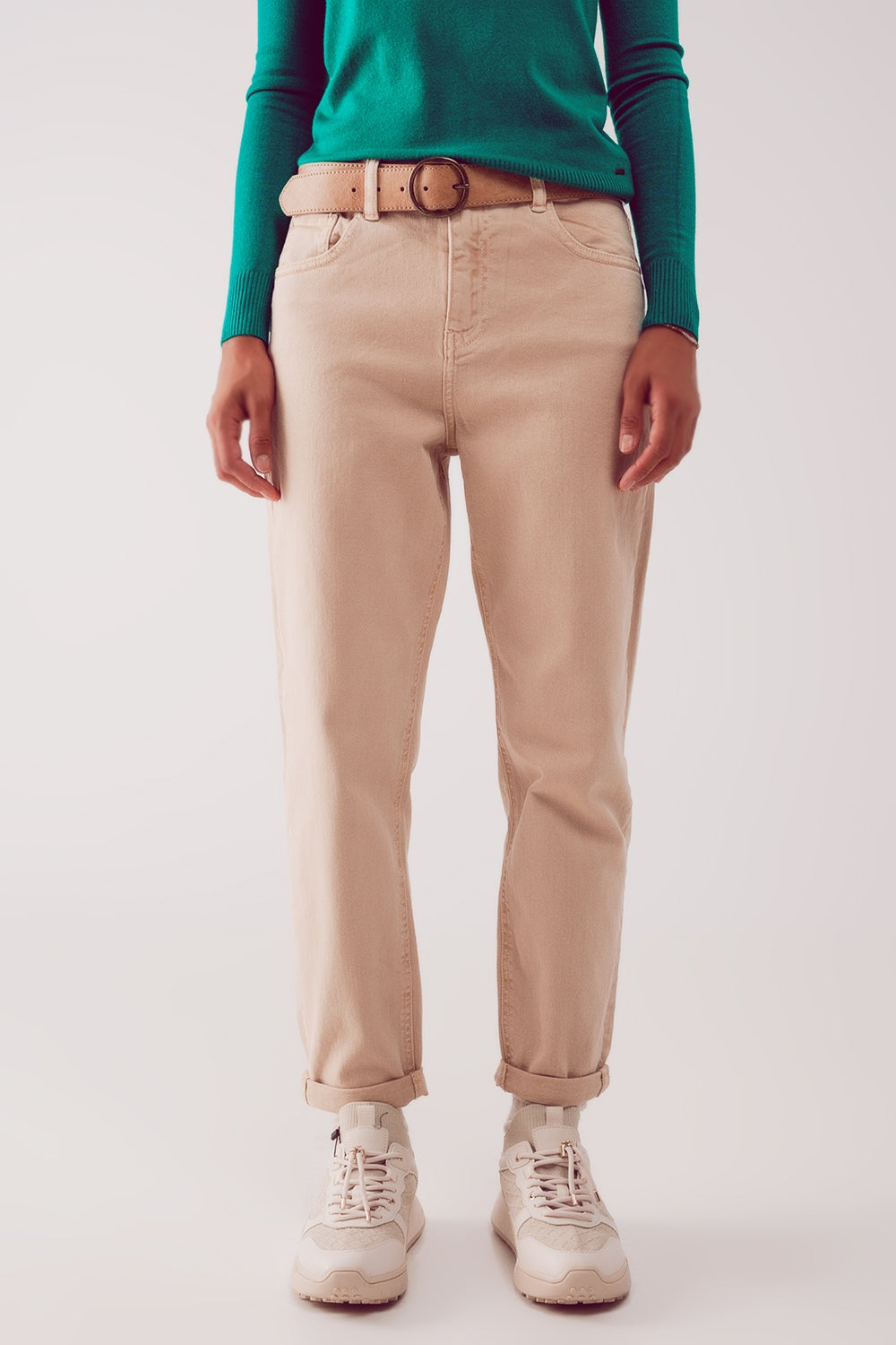 Vaqueros de algodón de talle medio en BEIGE Q2