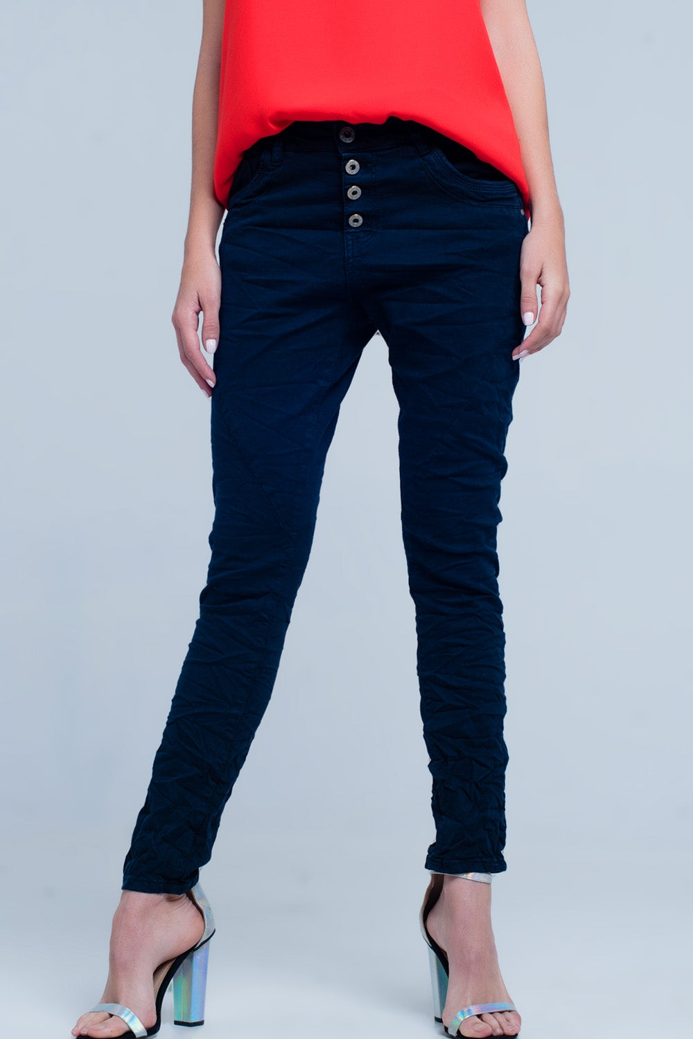 Q2 Vaqueros de corte original en azul marino