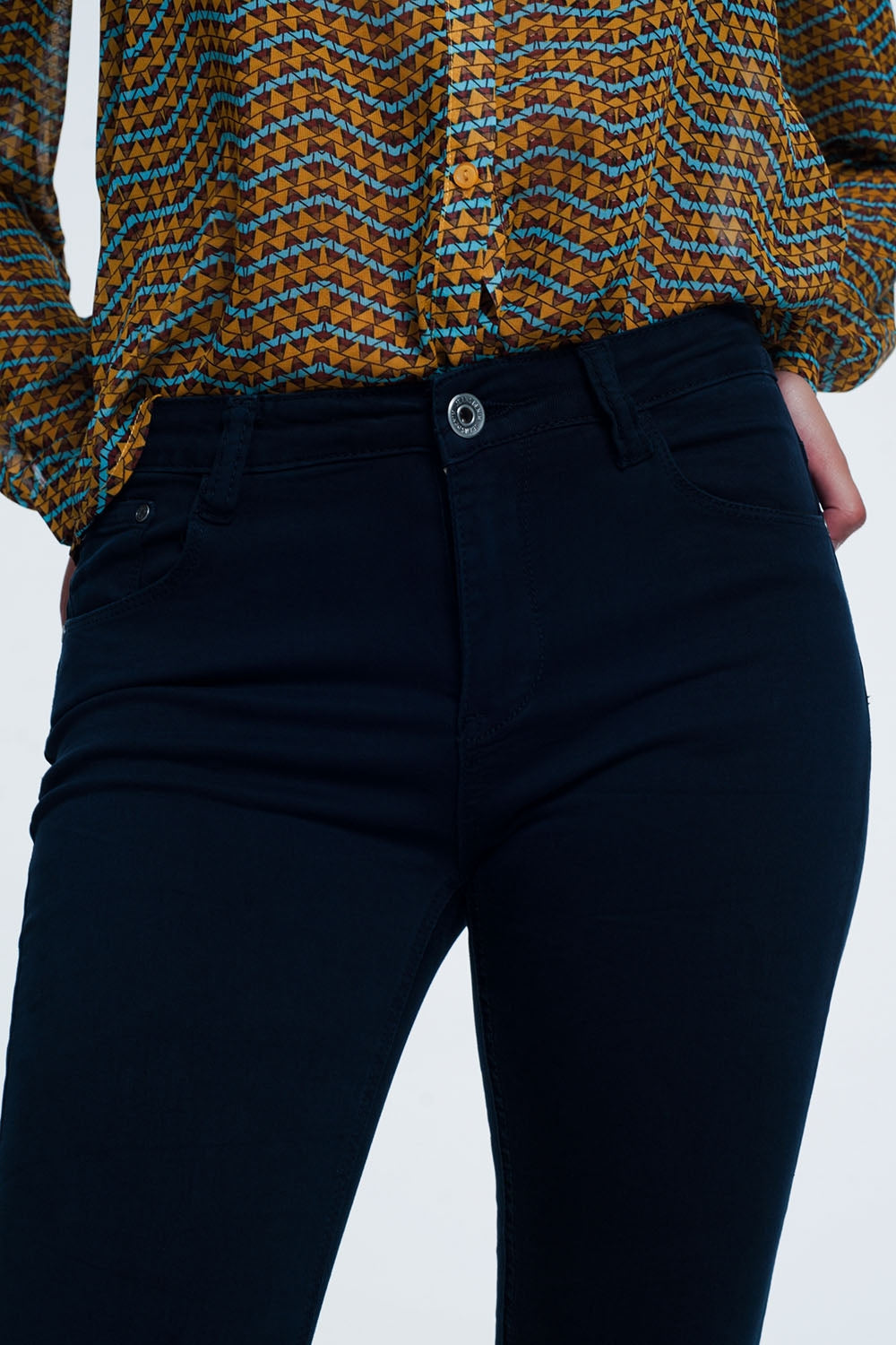Vaqueros de talle alto color azul marino Q2