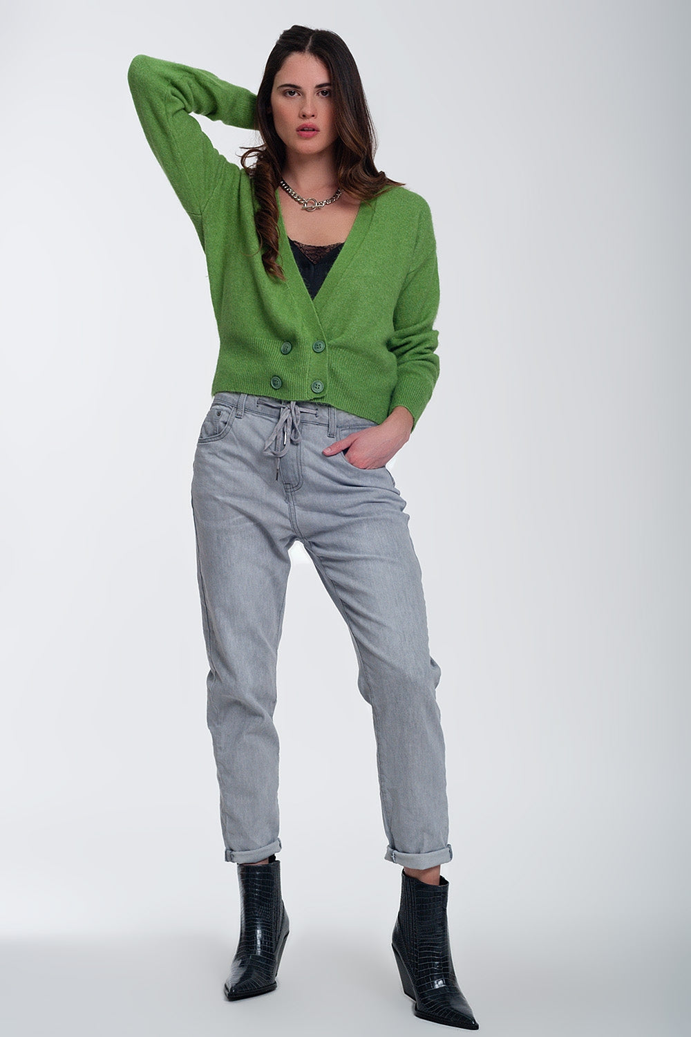 Vaqueros estilo jogger ligeros con lavado medio en color gris Q2