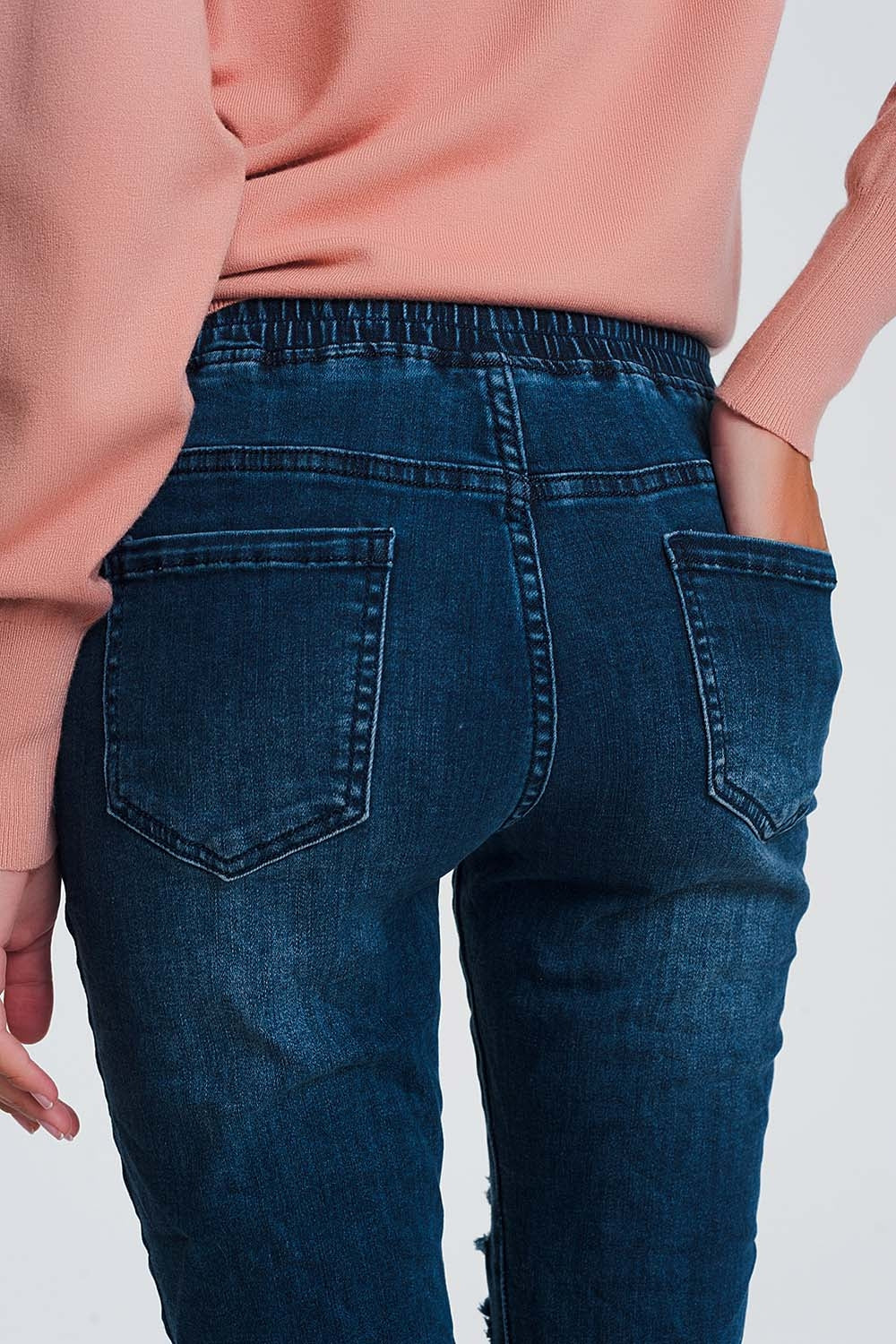 Vaqueros ligeros estilo joggers azul oscuro Q2