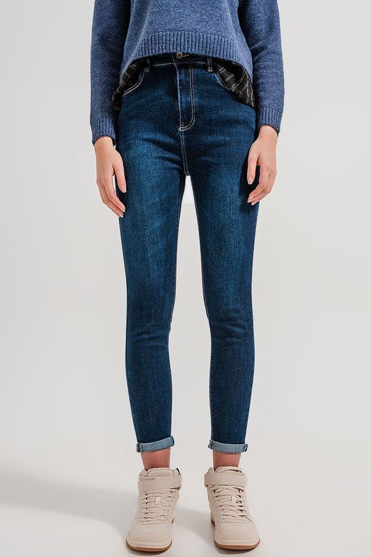 Q2 Vaqueros pitillo talle alto color azul oscuro