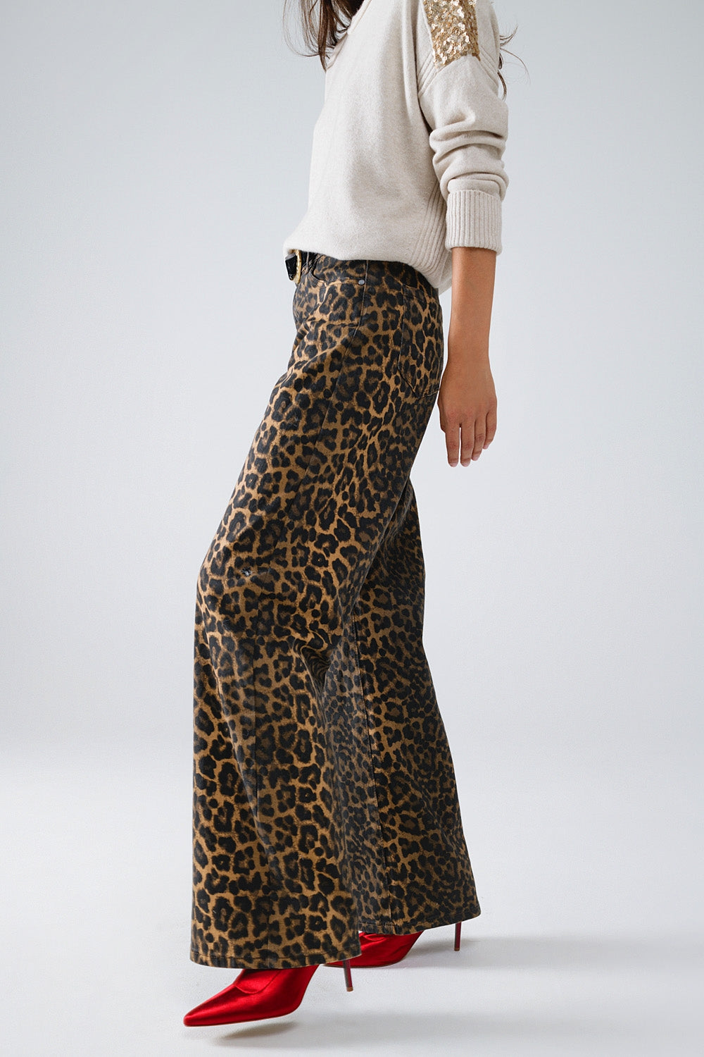 Vaqueros rectos con estampado de leopardo Q2