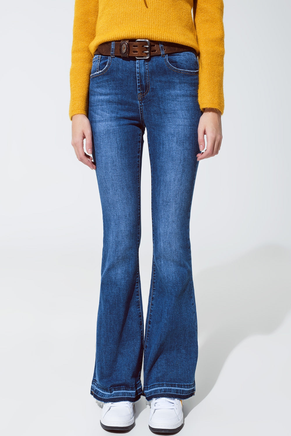 Vaqueros skinny acampanados azul medio Q2