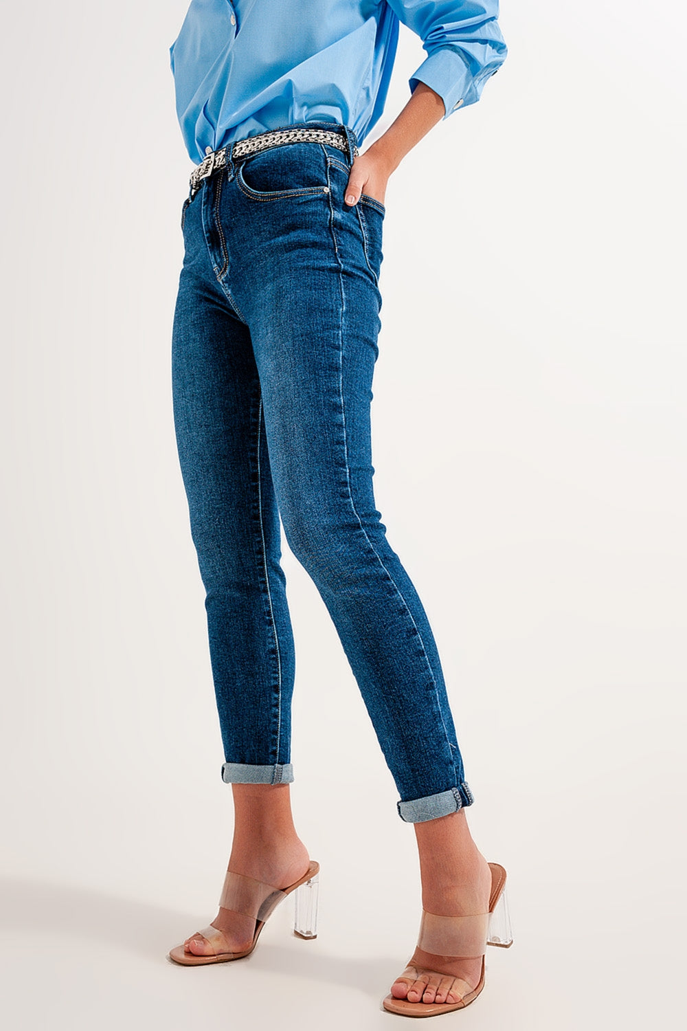 Vaqueros skinny con lavado oscuro de talle alto Q2