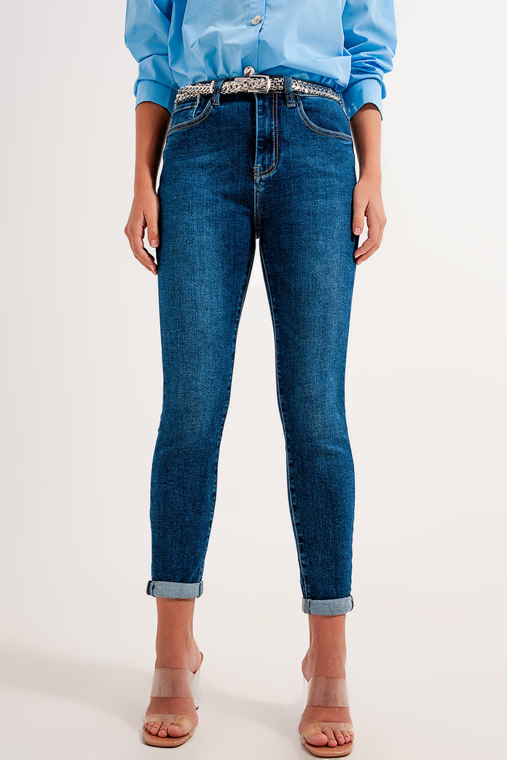 Vaqueros skinny con lavado oscuro de talle alto Q2