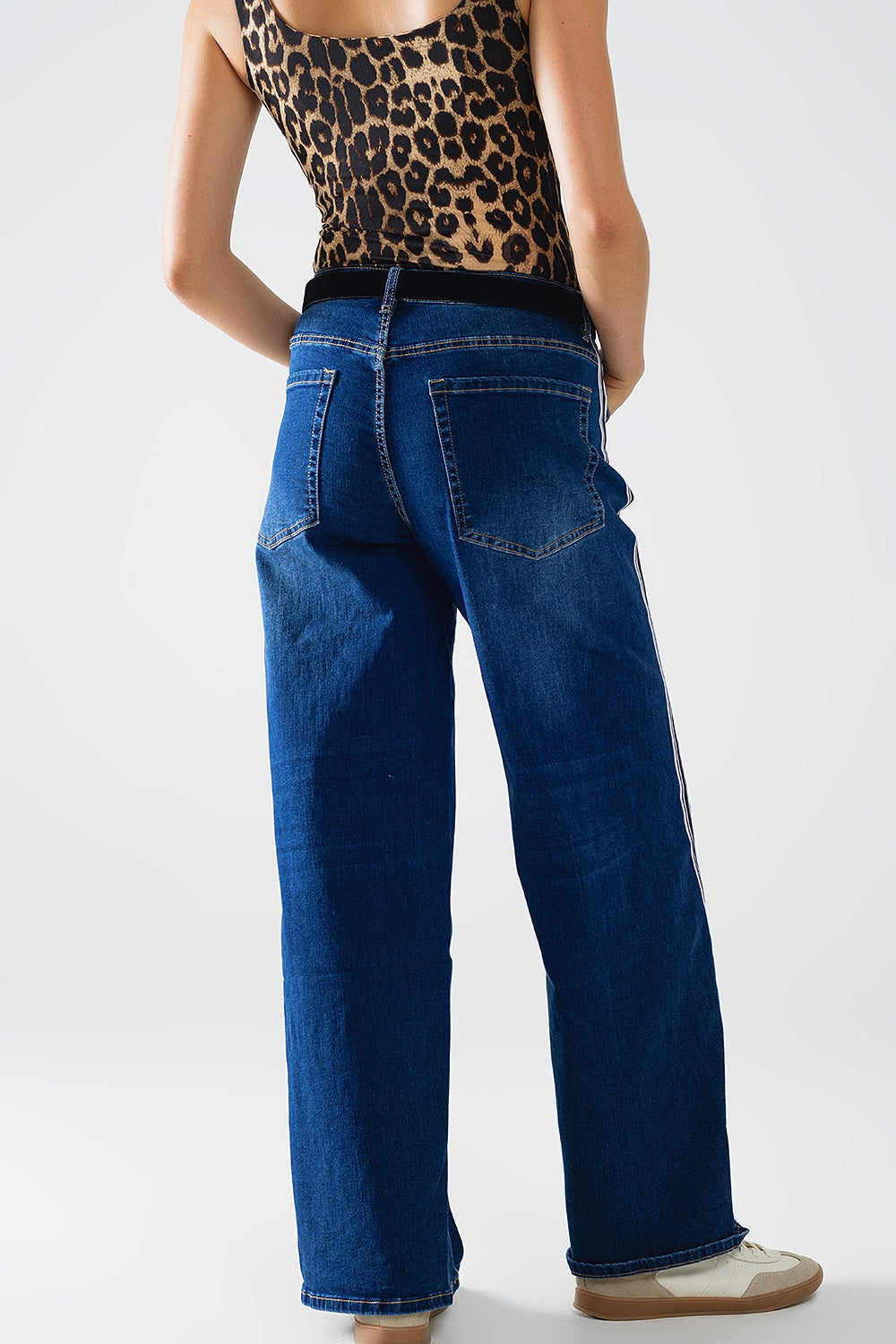 Vaqueros super Wide Leg con raya lateral Q2