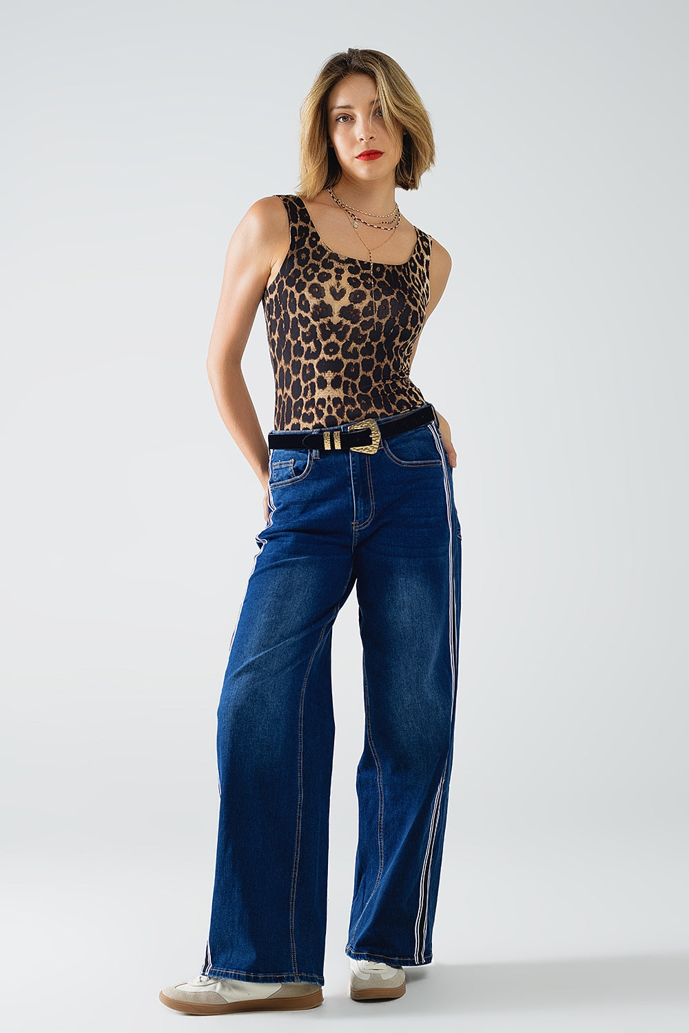 Vaqueros super Wide Leg con raya lateral Q2