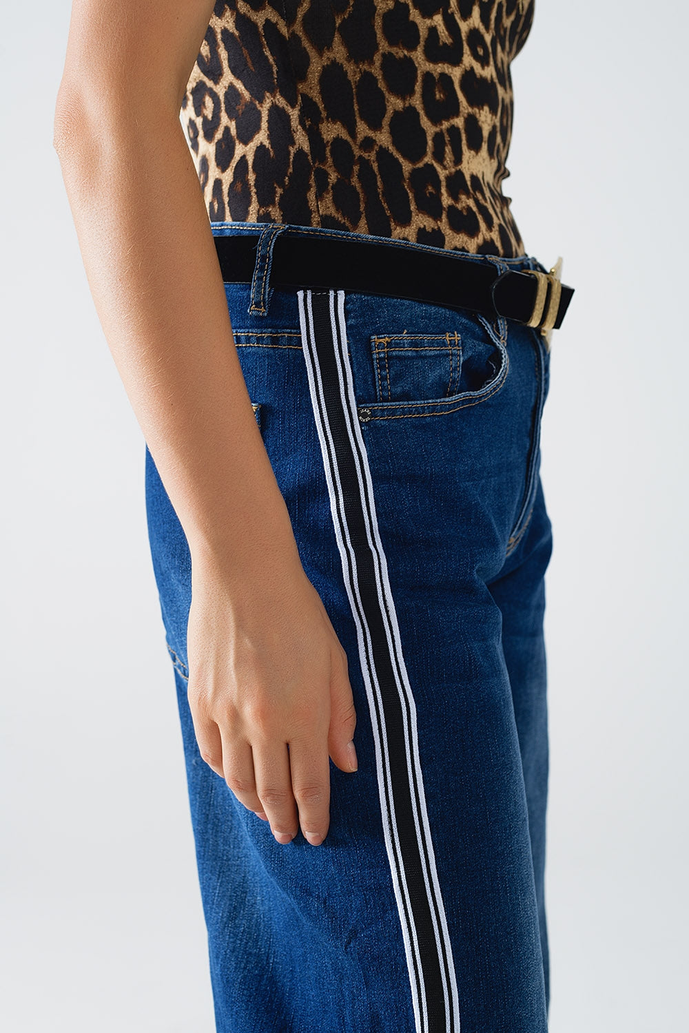 Vaqueros super Wide Leg con raya lateral Q2