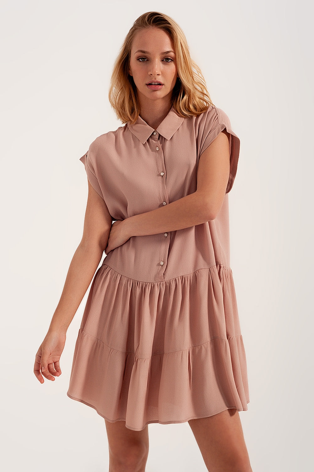 Vestido camisero corto y bajo escalonado rosa claro Q2