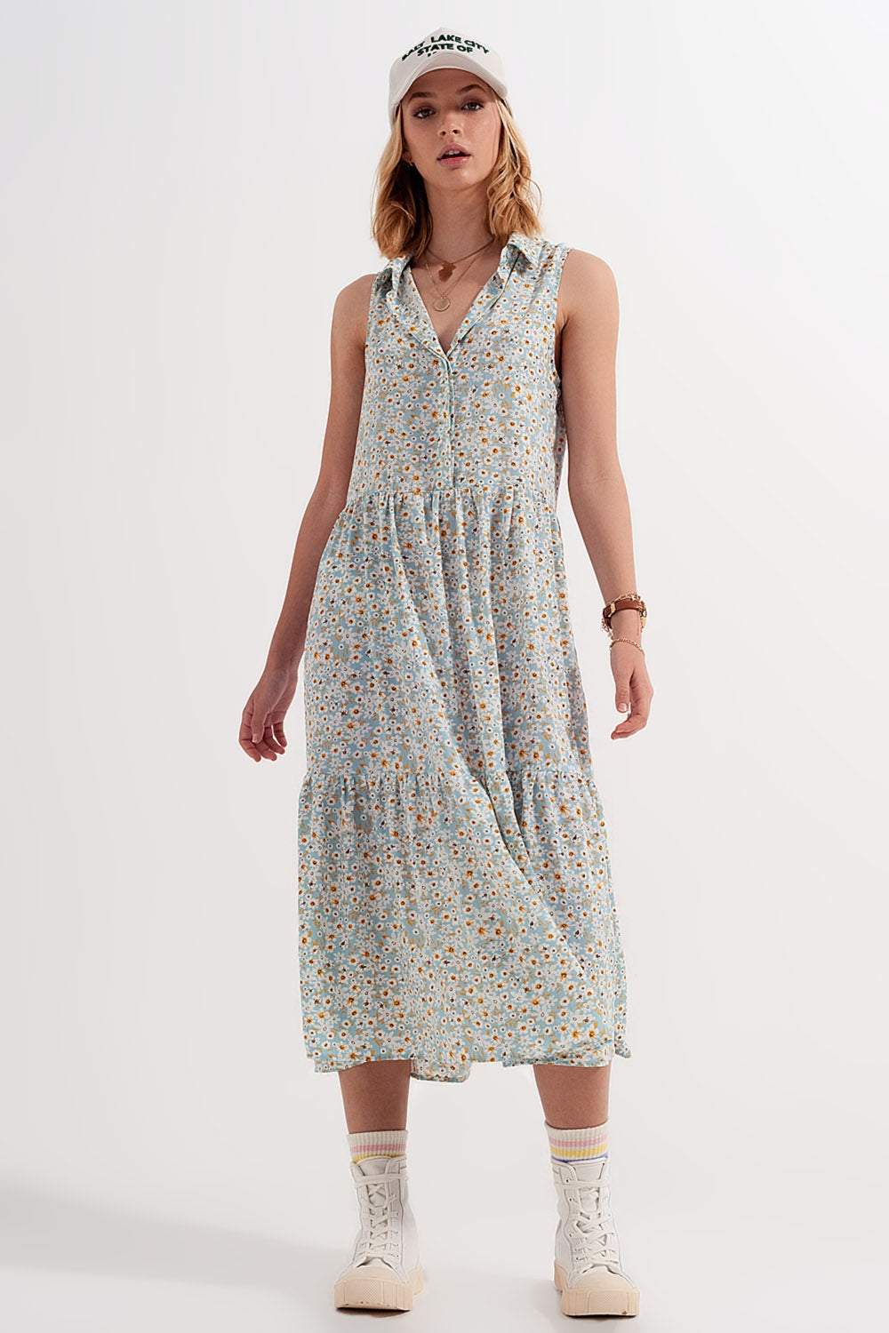 Vestido camisero sin mangas con estampado floral azul Q2
