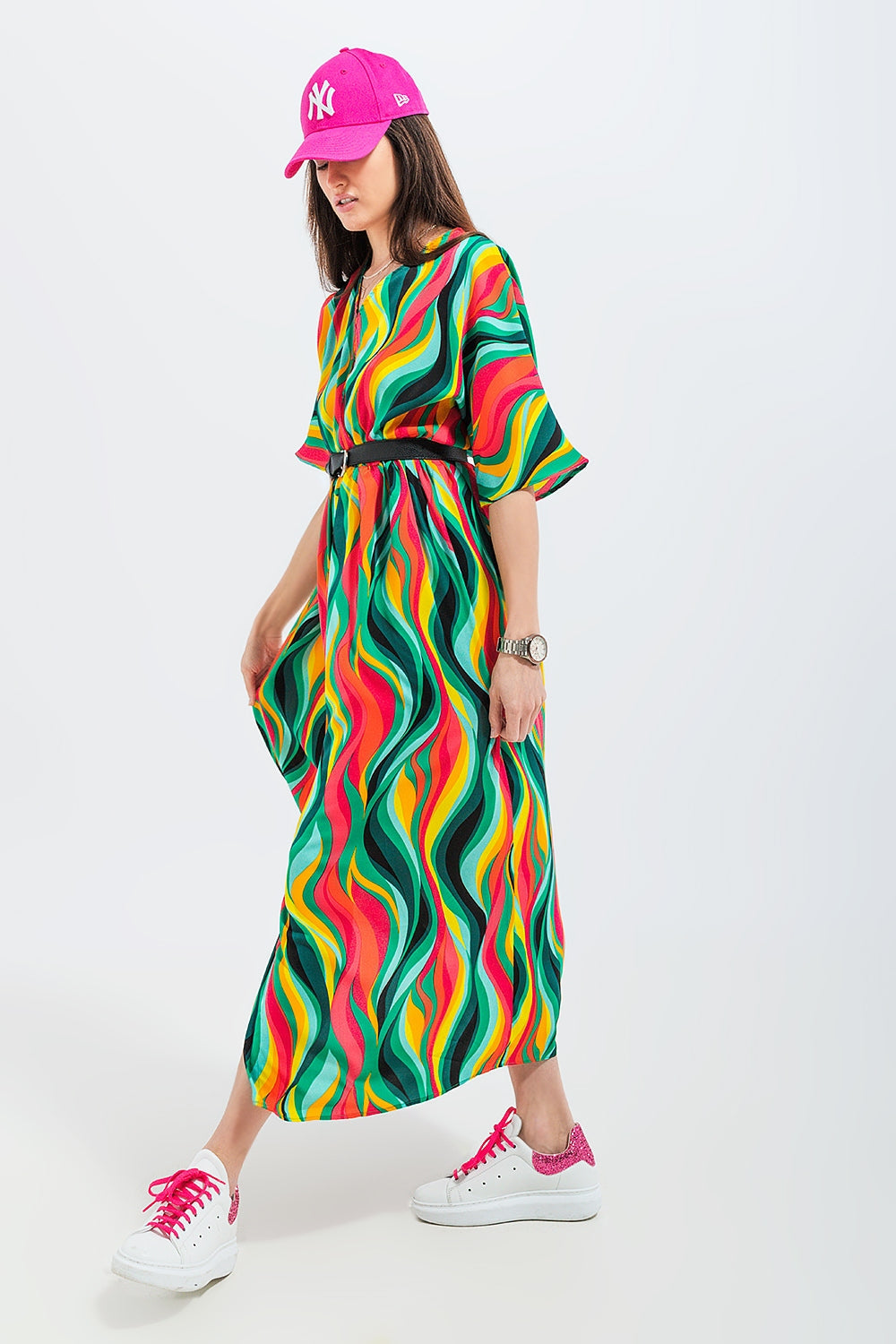 Vestido camisero verde con estampado abstracto de remolinos Q2