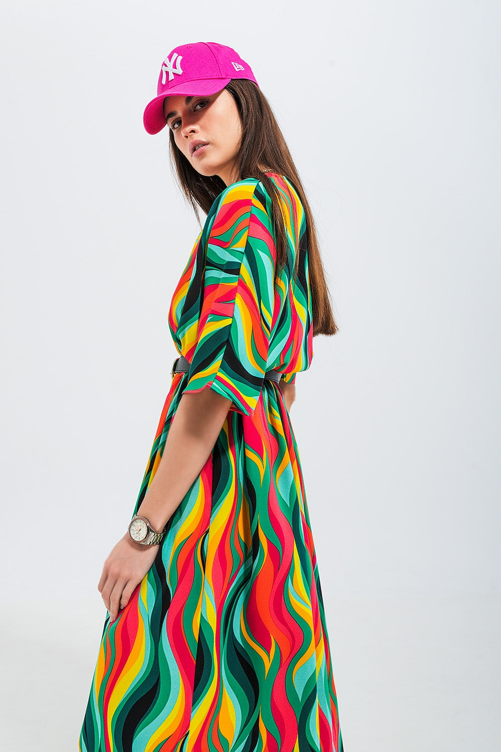 Vestido camisero verde con estampado abstracto de remolinos Q2