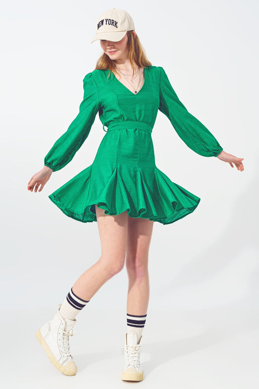 Q2 Vestido con volantes y escote en V en verde