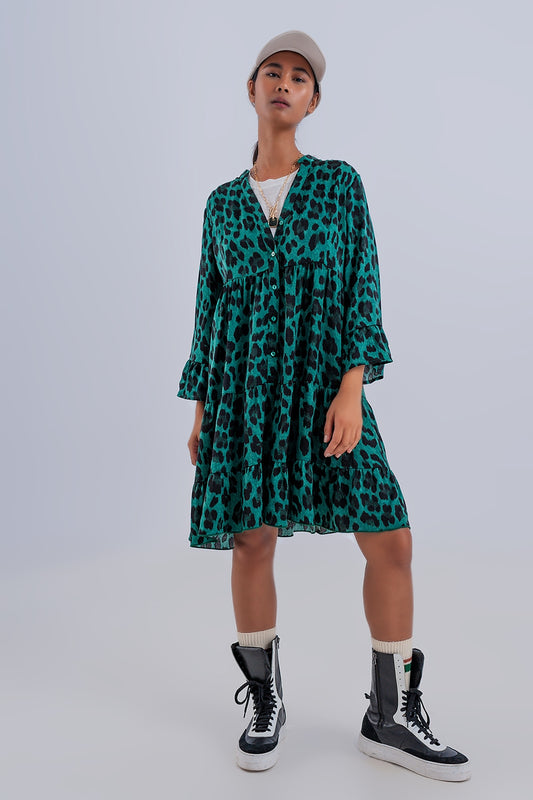 Q2 Vestido corto amplio con diseño escalonado y estampado animal verde