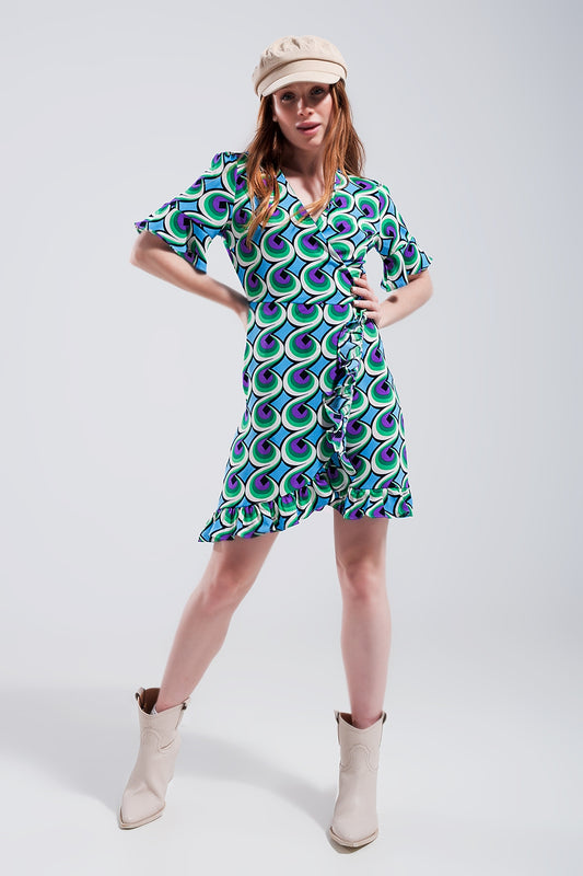 Q2 Vestido corto azul cruzado con volantes en el bajo y estampado estilo años 70