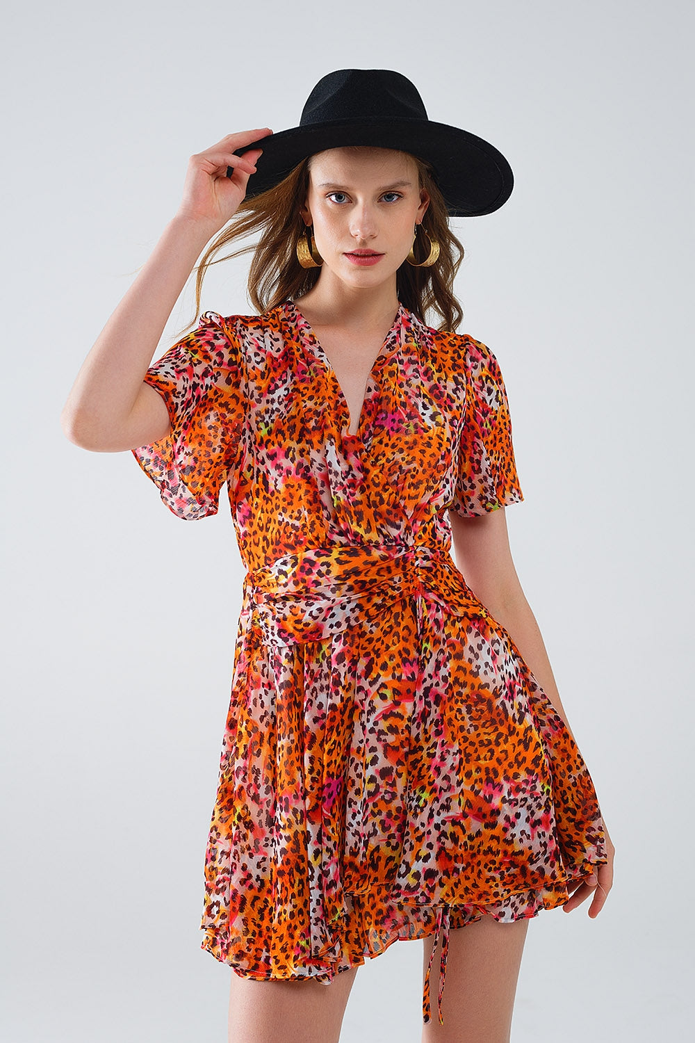Vestido Corto Naranja Multicolor Con Top Cruzado Con Estampado Animal Q2