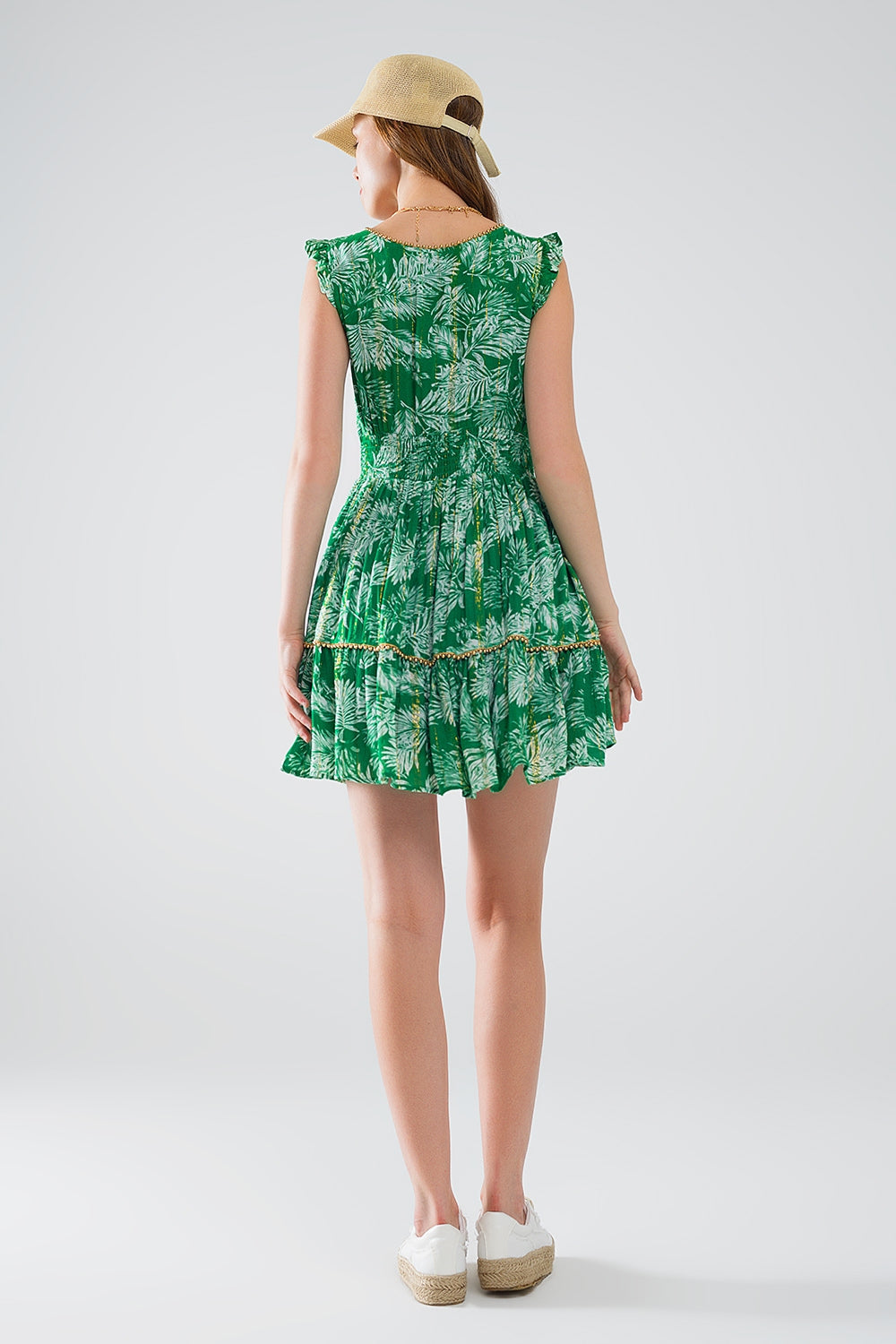 vestido corto verde boho estampado de flores con detalle de lurex Q2