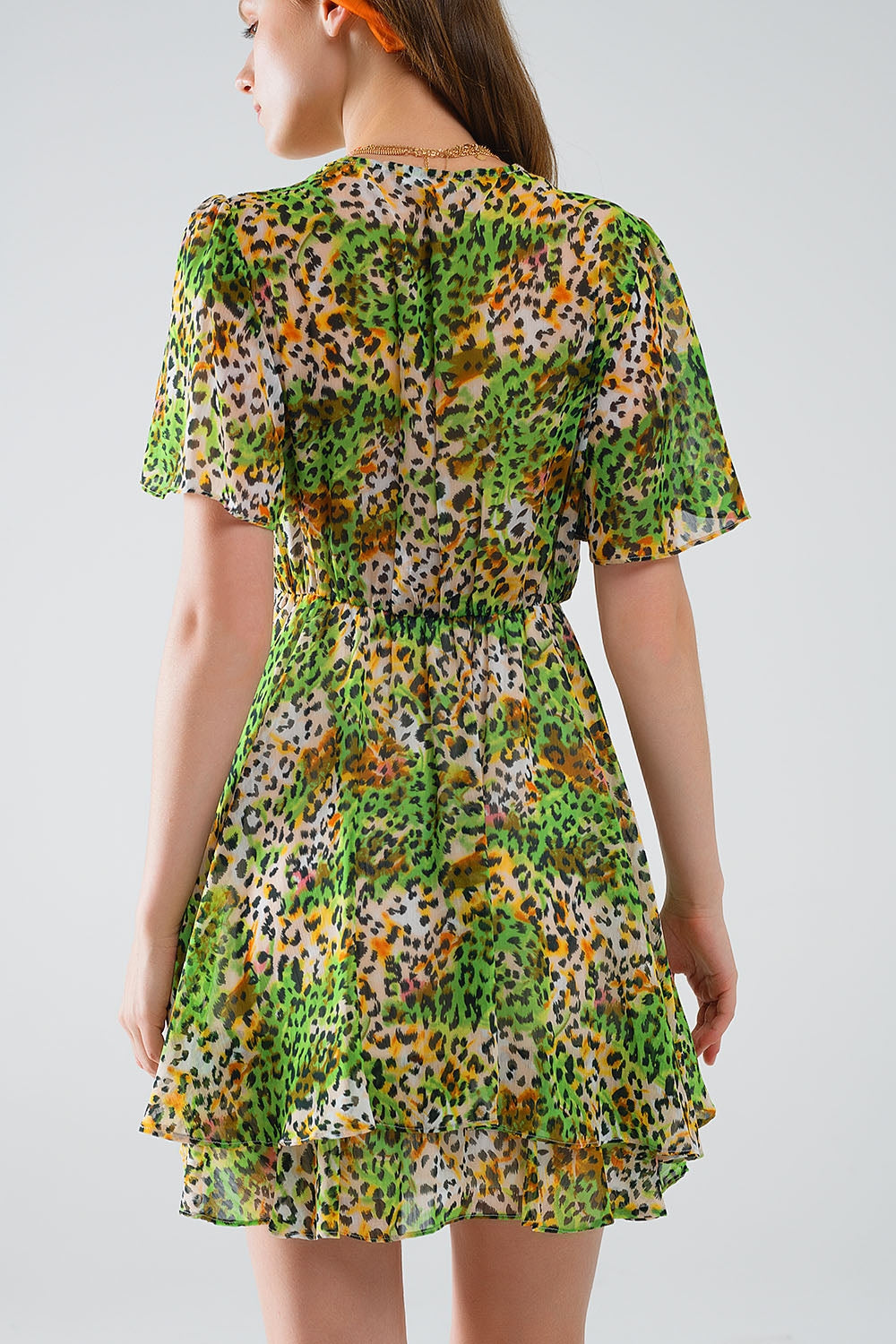 Vestido Corto Verde Multicolor Con Top Cruzado Con Estampado Animal Q2