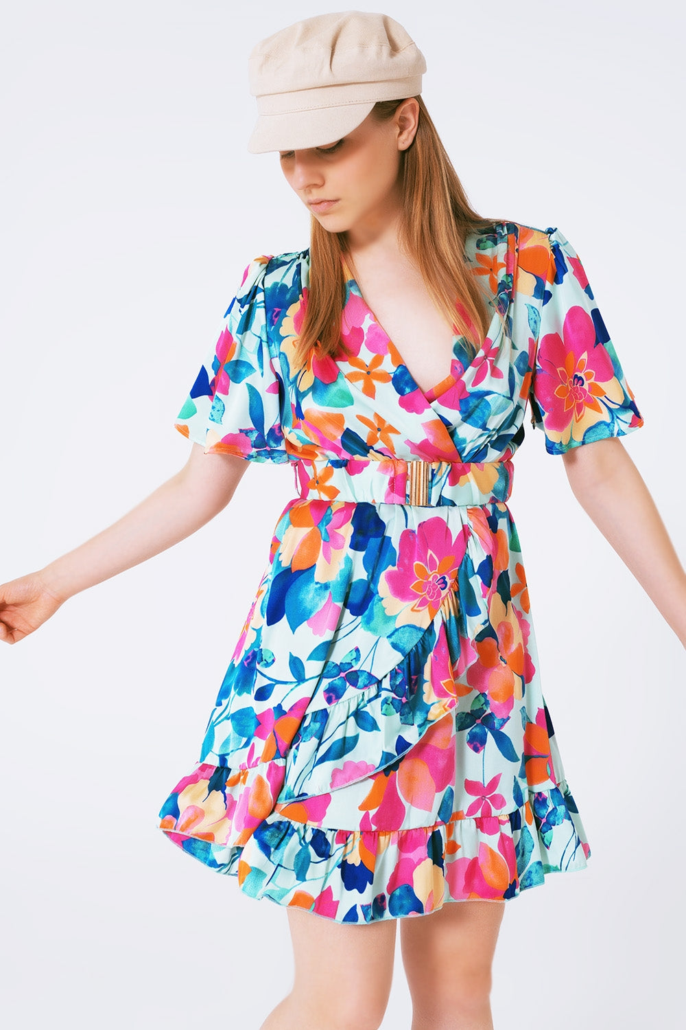 Q2 Vestido de raso suave estampado flores con cinturon