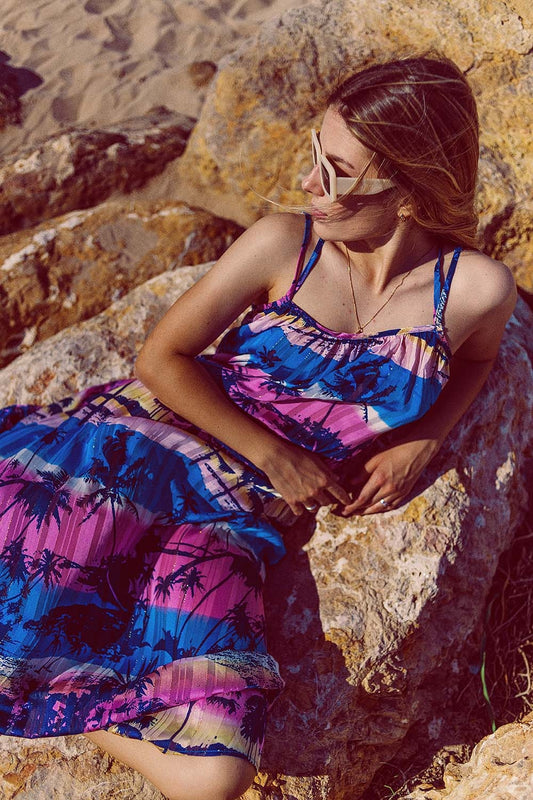 Q2 Vestido largo de espalda abierta y relajada con estampado azul tropical