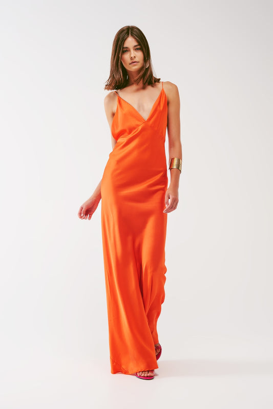 Q2 Vestido largo de satén con tirantes finos en naranja