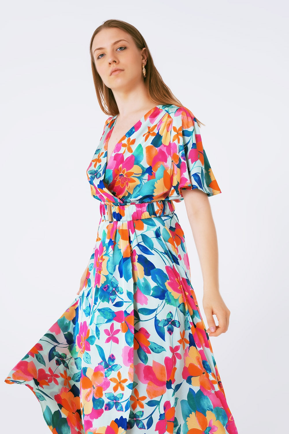 vestido largo de satén suave con cinturón y estampado de flores Q2