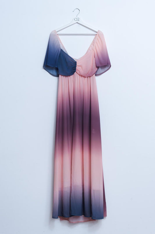 Q2 Vestido maxi con diseño degradado y escote corazón beige