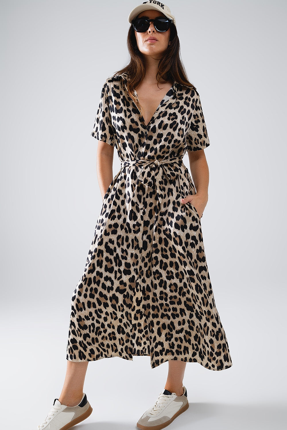 Vestido Midi Camisero De Manga Corta Con Cinturón En Estampado De Leopardo Q2