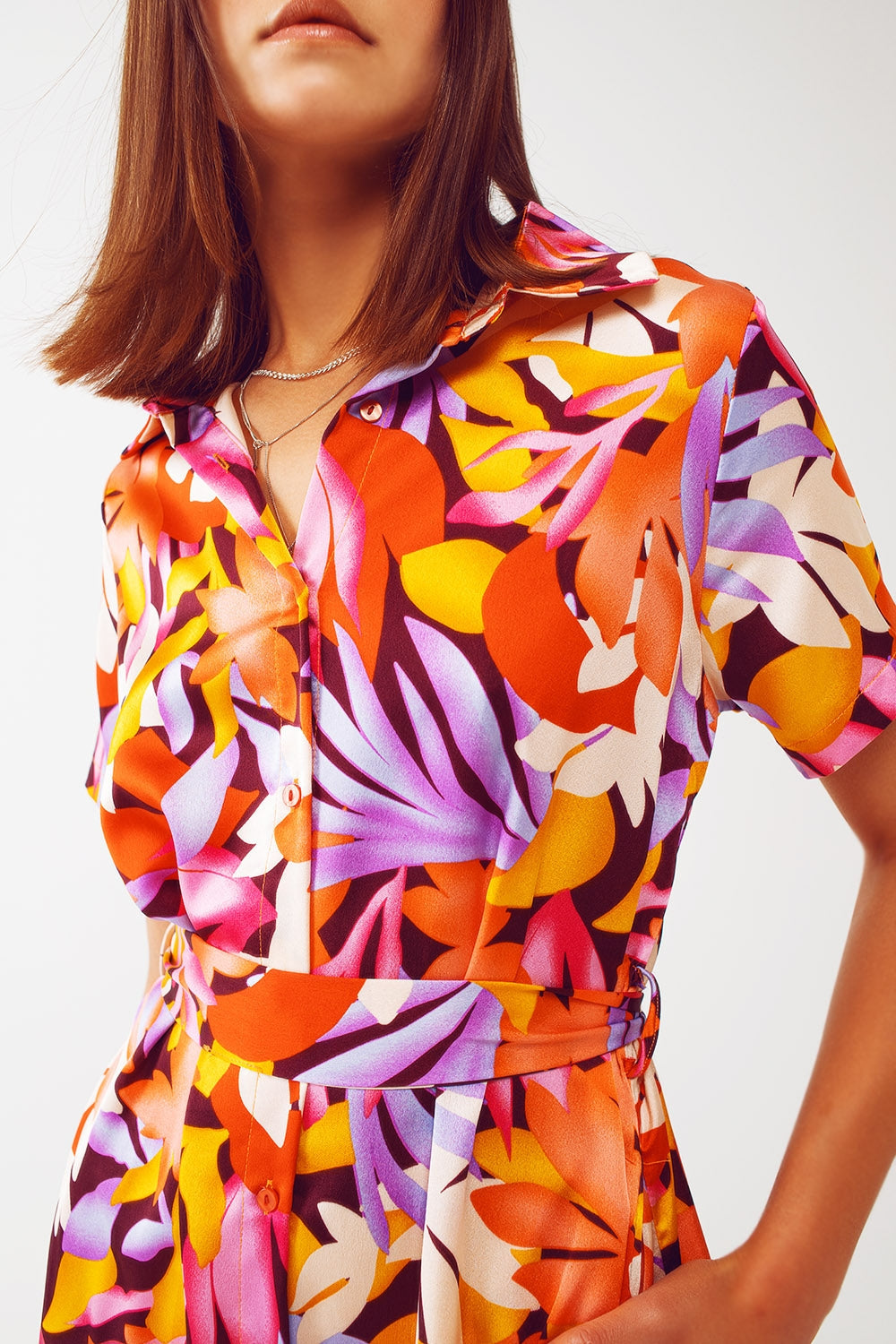 Vestido midi estampado floral en multicolor Q2