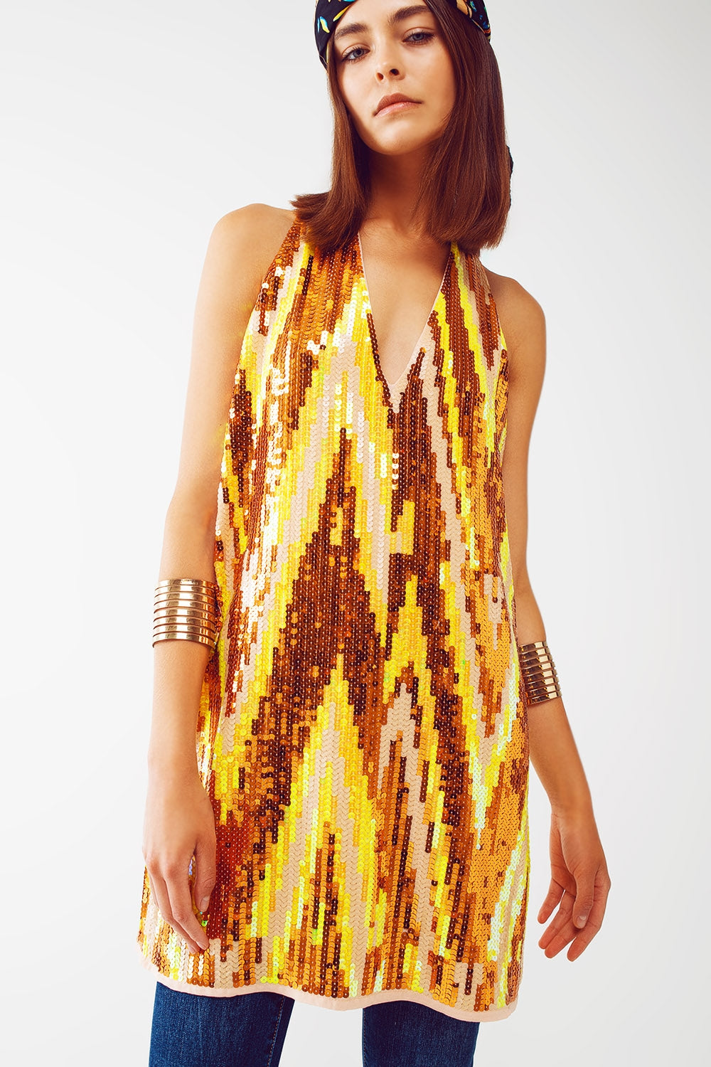 Vestido mini de fiesta con lentejuelas Q2