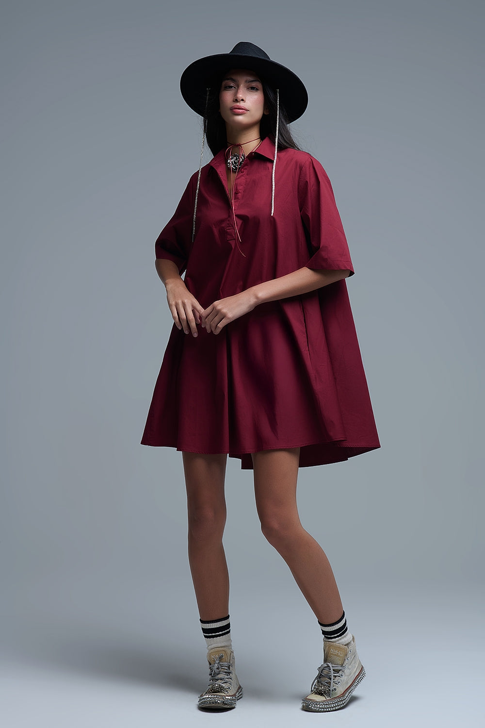 Vestido oversize de popelina de manga 3/4 burdeos Q2